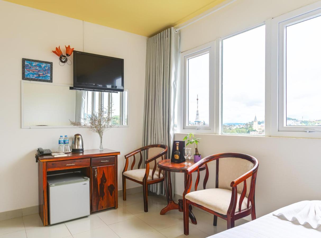 Mien Nhiet Doi 2 Hotel Да Лат Екстериор снимка